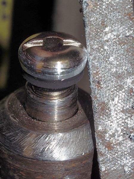 Auto Ventil schleifen 3